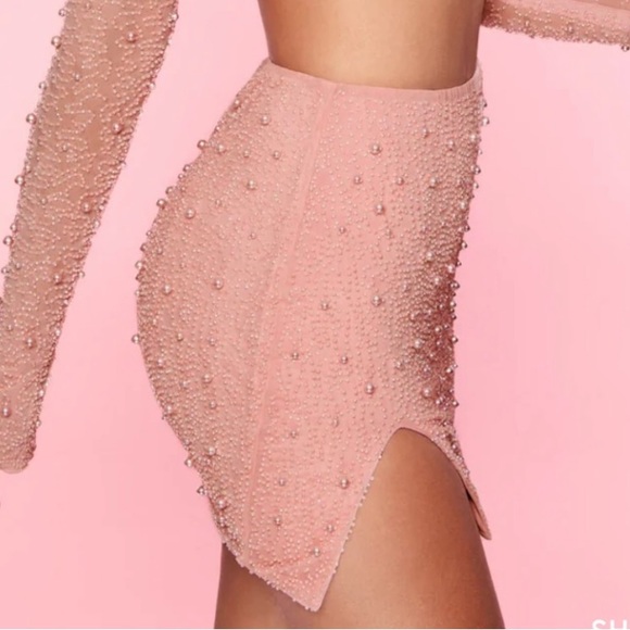 Oh Polly Belle Ile rose beaded pearl slit mini skirt NWT - Picture 8 of 11